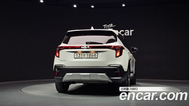 Kia Seltos из Кореи Encar