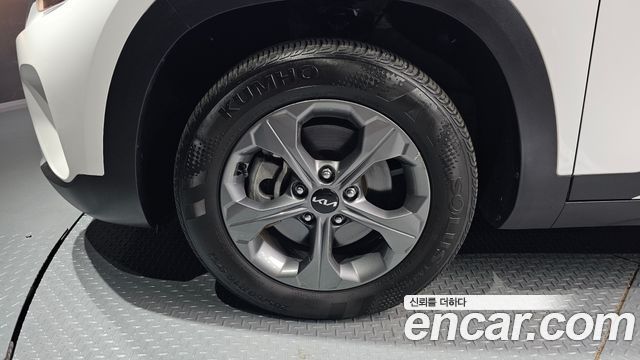 Kia Seltos из Кореи Encar