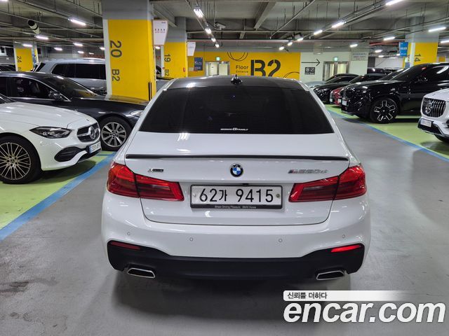 BMW 5-Series 520d xDrive M Sport Package Plus — пробег 46 774 км — фото 4 из 5