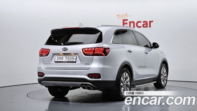 Kia Sorento из Кореи Encar