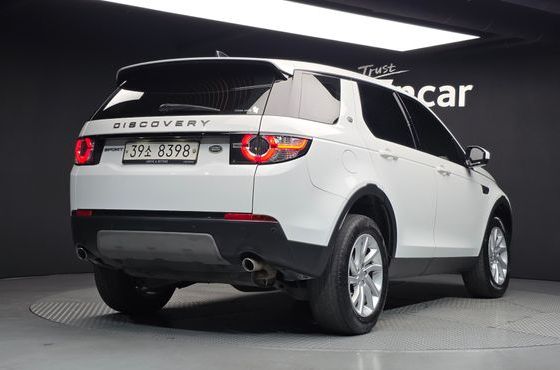 Land Rover Discovery Sport 2.0 TD4 SE (150PS) — пробег 126 299 км — фото 2 из 5