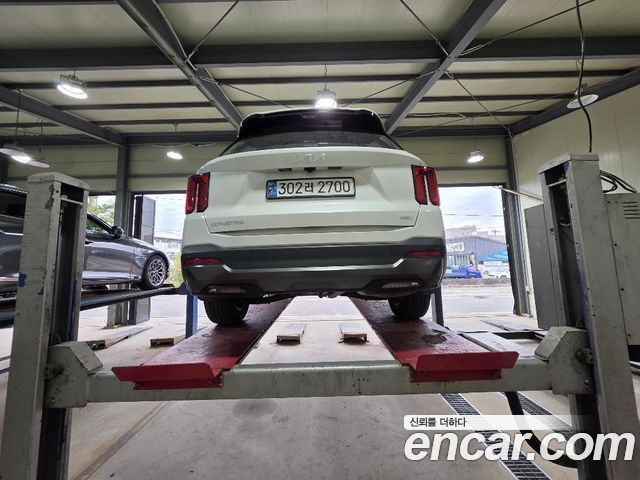 Kia Sorento HEV 1.6 4WD Gravity — пробег 41 750 км — фото 2 из 3