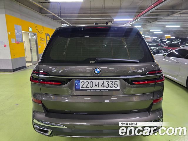 BMW X7 xDrive 40i M Sport 6STR — пробег 4 300 км — фото 5 из 5