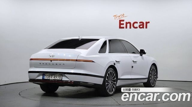 Hyundai Grandeur Calligraphy — пробег 37 359 км — фото 2 из 5