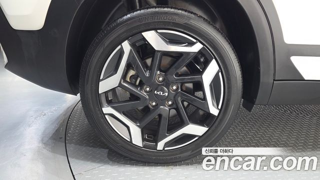 Kia Seltos из Кореи Encar