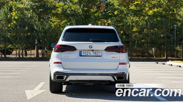 BMW X5 xDrive 40i M Sport — пробег 5 712 км — фото 4 из 5