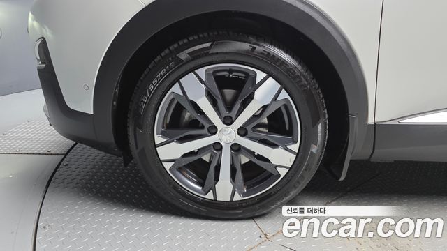 Peugeot 5008 из Кореи Encar