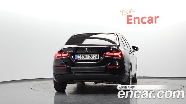 Mercedes-Benz A-Class из Кореи Encar