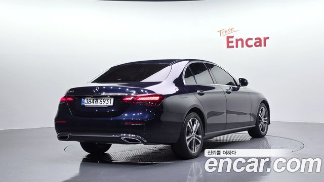 Mercedes-Benz E-Class из Кореи Encar