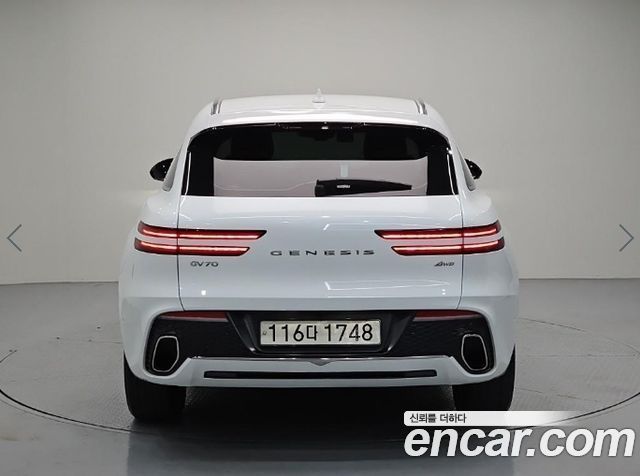 Genesis GV70 из Кореи Encar