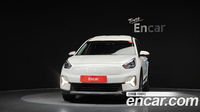 Kia Niro Light (Taxi Trim) — пробег 308 215 км — фото 3 из 5
