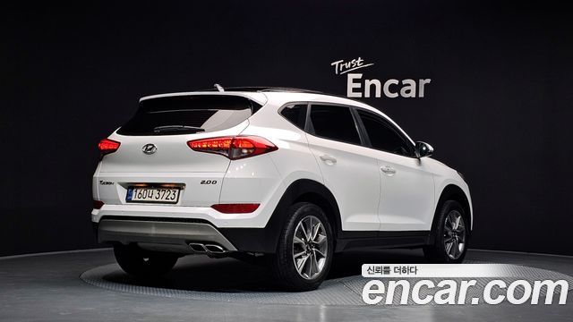 Hyundai Tucson Diesel 2.0 2WD Premium — пробег 142 647 км — фото 2 из 5