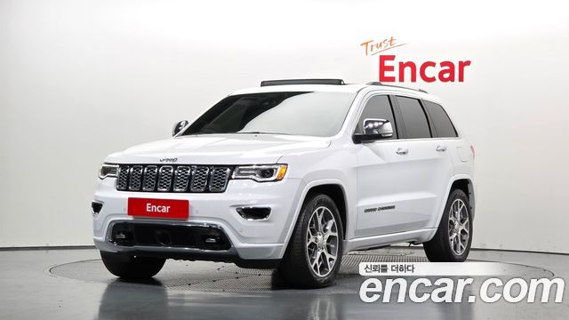 Jeep Cherokee 3.6 Overland WK2 — пробег 62 153 км — фото 1 из 5