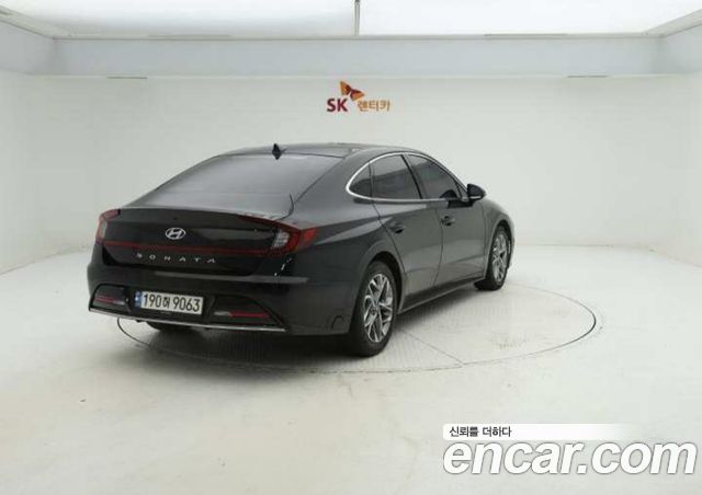 Hyundai Sonata 2.0 Premium Plus — пробег 132 946 км — фото 3 из 5