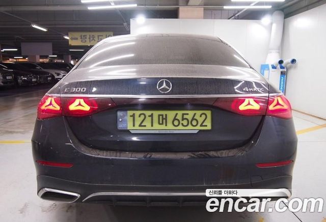 Mercedes-Benz E-Class из Кореи Encar