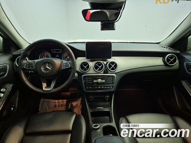 Mercedes-Benz GLA-Class GLA200 d 4MATIC — пробег 127 000 км — фото 5 из 5