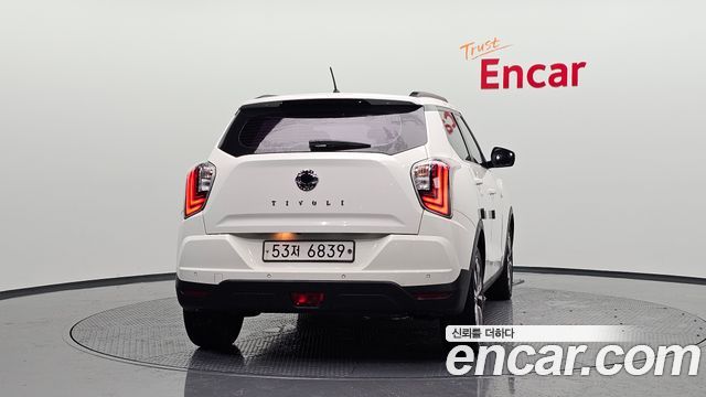 Ssangyong TIBOLI из Кореи Encar