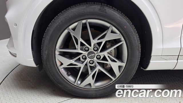 Genesis GV70 из Кореи Encar