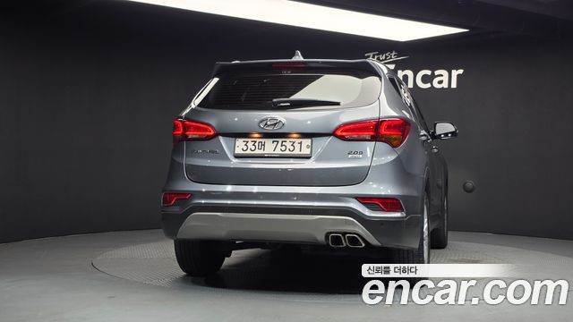 Hyundai Santafe Diesel 2.0 4WD Premium — пробег 216 885 км — фото 4 из 5