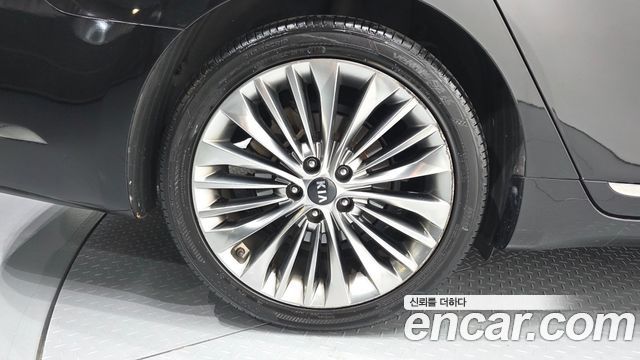 Kia K7 из Кореи Encar