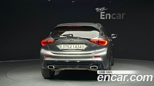 Infiniti Q30 из Кореи Encar