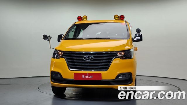 Hyundai Starex 4WD School Bus — пробег 115 658 км — фото 3 из 5