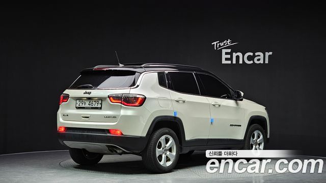 Jeep Compass из Кореи Encar