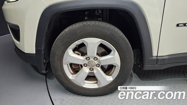 Jeep Compass из Кореи Encar