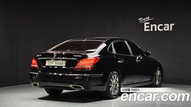Hyundai Equus из Кореи Encar