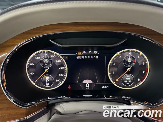 Bentley Flying Spur 4.0 — пробег 58 000 км — фото 4 из 5