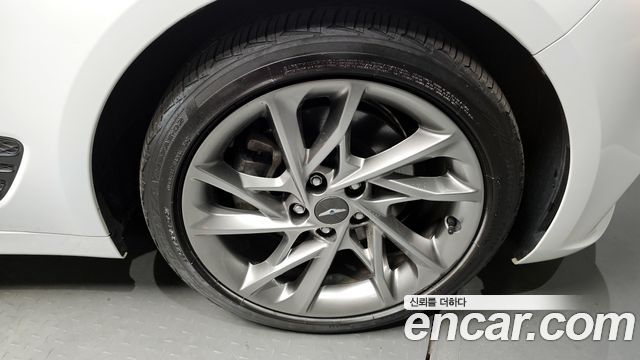 Genesis G70 из Кореи Encar