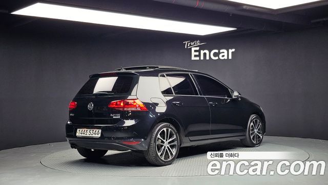 Volkswagen Golf из Кореи Encar