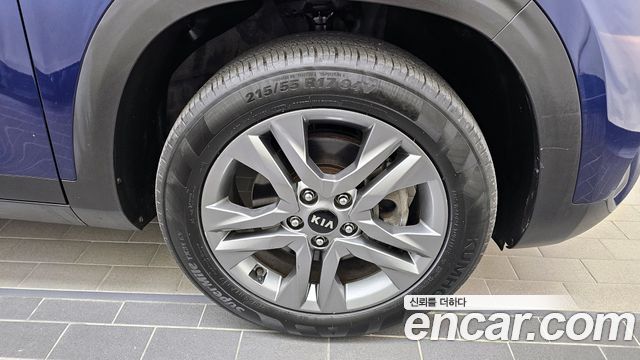 Kia Seltos из Кореи Encar