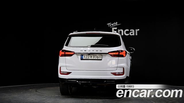 Ssangyong Rexton из Кореи Encar