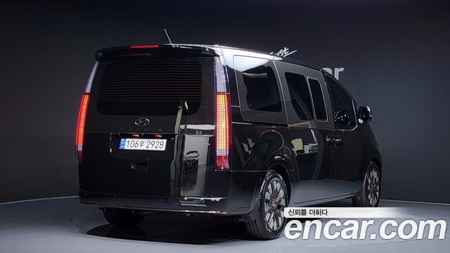 Hyundai Staria из Кореи Encar