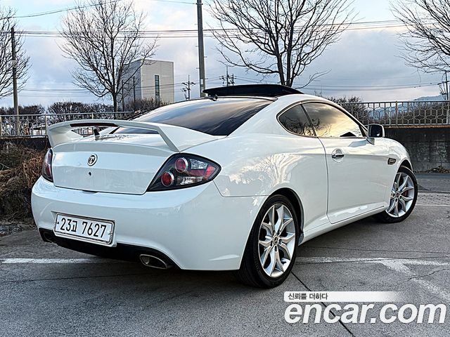 Hyundai Tuscani из Кореи Encar