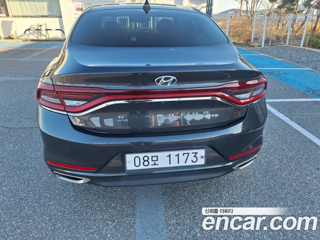 Hyundai Grandeur 2.4 Premium — пробег 158 021 км — фото 4 из 5