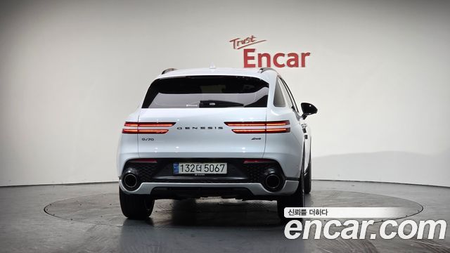 Genesis GV70 из Кореи Encar