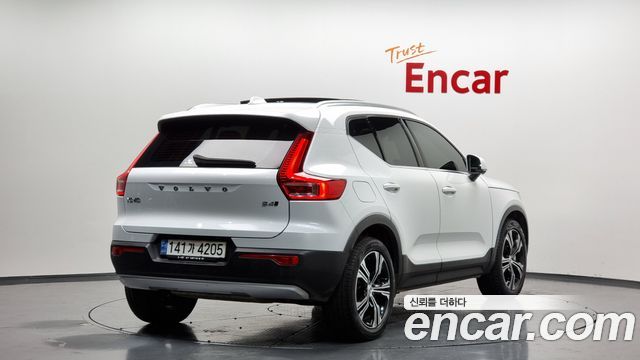 Volvo XC40 из Кореи Encar