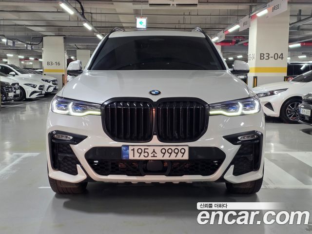 BMW X7 xDrive 40i M Sport 6STR — пробег 93 000 км — фото 2 из 5