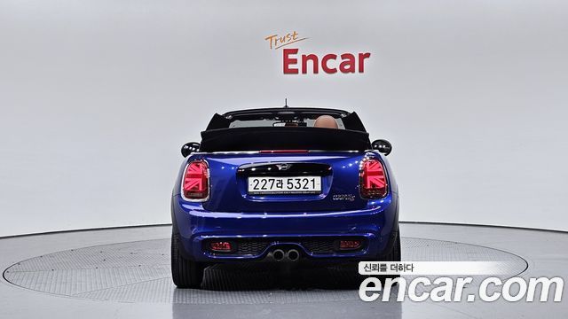 Mini Cooper Convertible из Кореи Encar