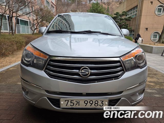 Ssangyong KORANDO 4WD LT 11-seater — пробег 188 440 км — фото 2 из 5