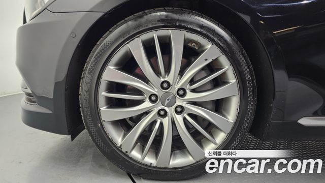 Hyundai Genesis из Кореи Encar