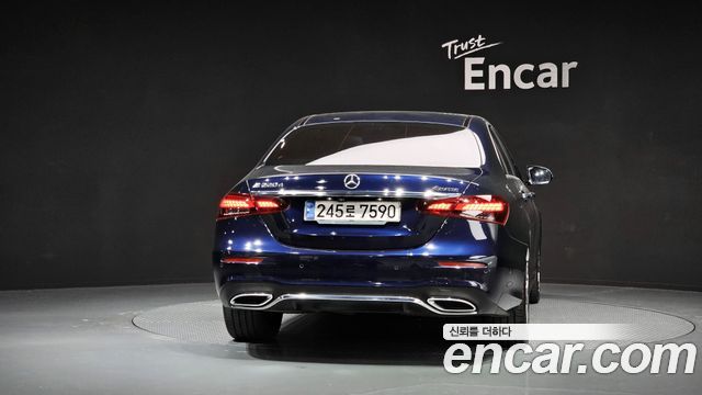 Mercedes-Benz E-Class из Кореи Encar