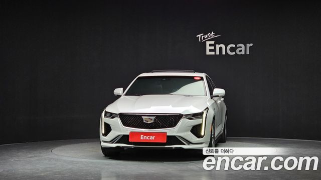 Cadillac CT4 2.0 Sport — пробег 38 977 км — фото 3 из 5