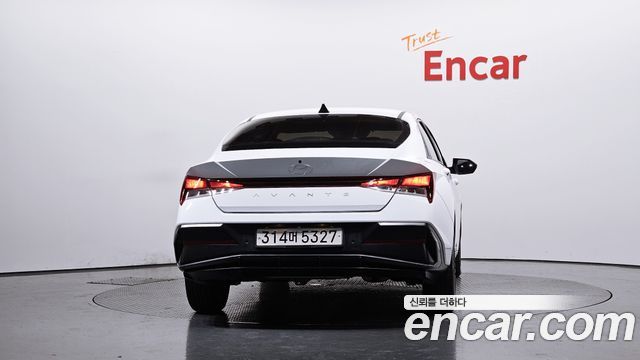Hyundai AVANTE из Кореи Encar
