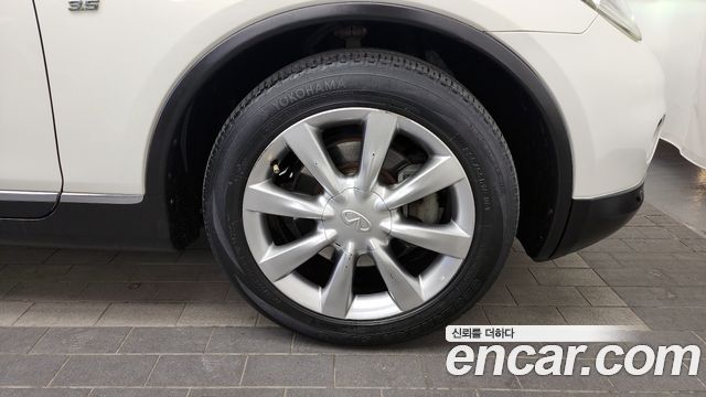 Infiniti EX из Кореи Encar