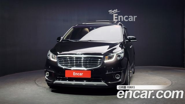 Kia Carnival из Кореи Encar