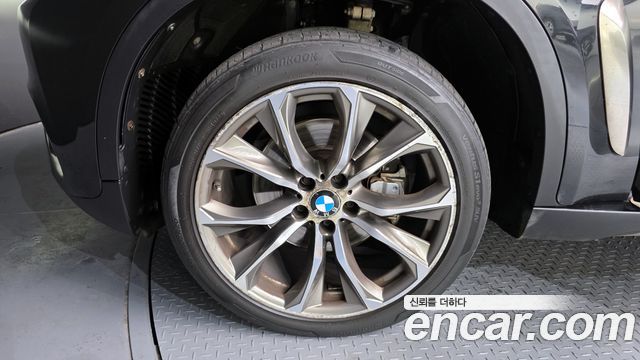 BMW X6 xDrive 40d — пробег 218 117 км — фото 5 из 5