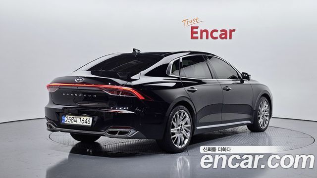 Hyundai Grandeur из Кореи Encar